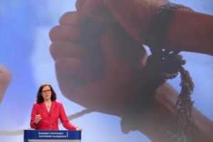 Les États membres critiqués, car ils bafouent les lois sur la traite des humains